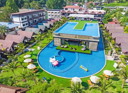 Отель P P Andaman Legacy Resort