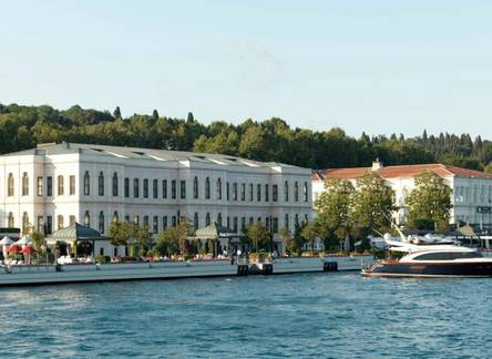Отель Four Seasons Bosphorus