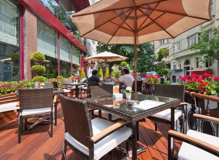 Отель Four Sides Taksim Lion Hotel&Spa