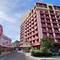 Отель Crown Regency Suites Mactan