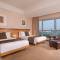 Отель Crowne Plaza Galleria