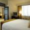 Отель Dusit Thani Manila