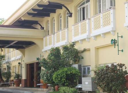 Отель Vista Mar Beach Resort & Country Club