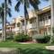 Отель Vista Mar Beach Resort & Country Club