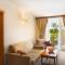 Отель Zvonimir Sunny Hotel by Valamar