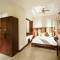 Отель NH Collection Samui Peace Resort