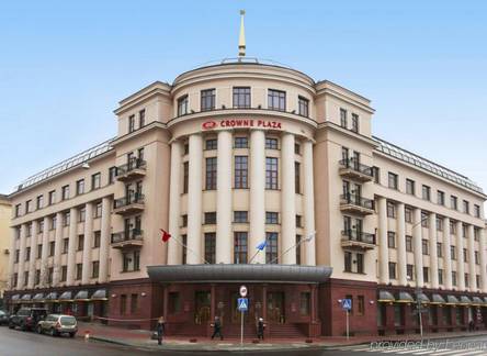 Отель Crowne Plaza