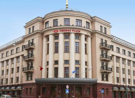 Отель Crowne Plaza