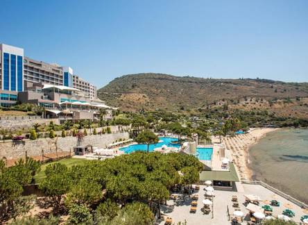 Отель Aria Claros Beach & Spa Resort