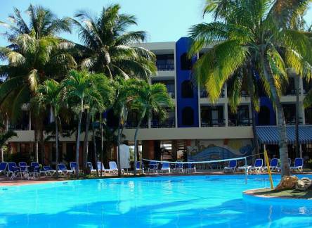 Отель Club Amigo Tropical