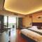 Отель Luhuitou State Guesthouse & Resort