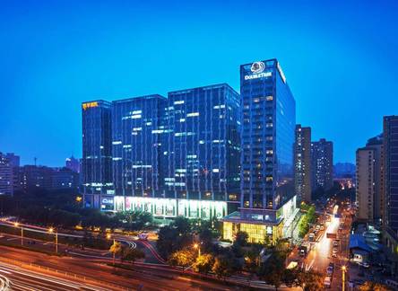 Отель Doubletree By Hilton Beijing