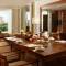 Отель Samabe Bali Suites & Villas Nusa Dua Selatan