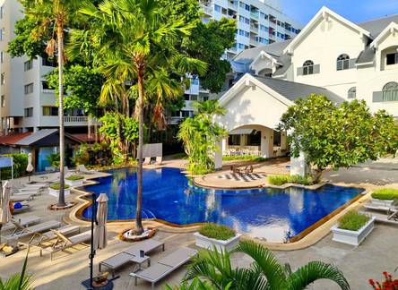 Отель Pooh Beach Resort & Spa