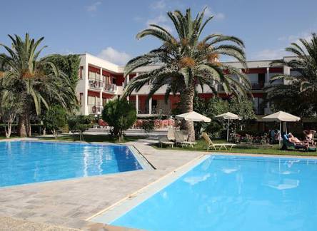 Отель May Beach Hotel