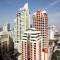 Отель Bandara Suites Silom
