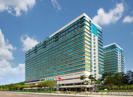 Отель Regal Riverside