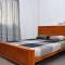 Отель Roy Villa Beach Hotel