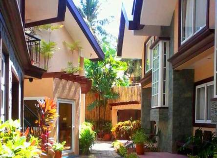 Отель Sheridan Villas Boracay