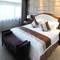 Отель Shanghai Paradise Hotel (Yangpu District)