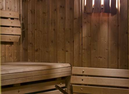 Отель VIP Executive Villa Rica Hotel