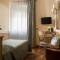 Отель Santa Costanza Hotel