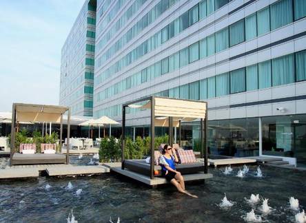 Отель Centara Watergate Pavillion Hotel & Spa Bangkok