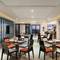 Отель Bahi Ajman Palace Hotel