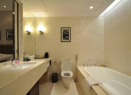 Отель Victoria Hotel Guangzhou