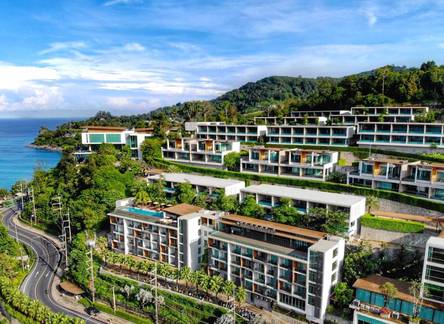 Отель Wyndham Grand Phuket Kalim Bay