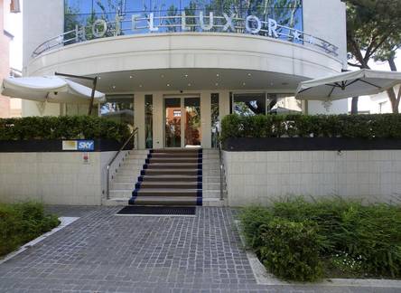 Отель Hotel Luxor