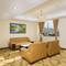 Отель Central Hotel Nha Trang