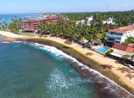 Отель Lucky Seven Beach Resort