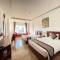 Отель Gem Hotel