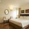 Отель Silk Path Boutique Hotel