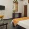 Отель Le Pearl Goa Resort & Spa