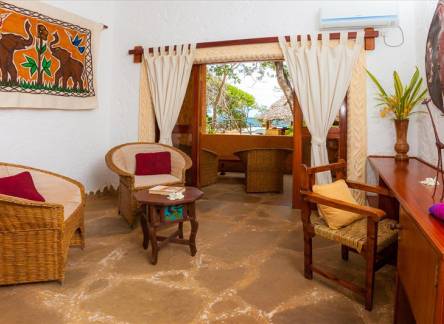 Отель The Sands At Chale Island
