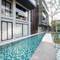 Отель Maya Phuket