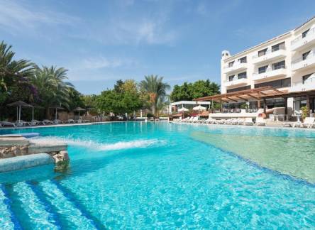 Отель Paphos Gardens Holiday Resort APART