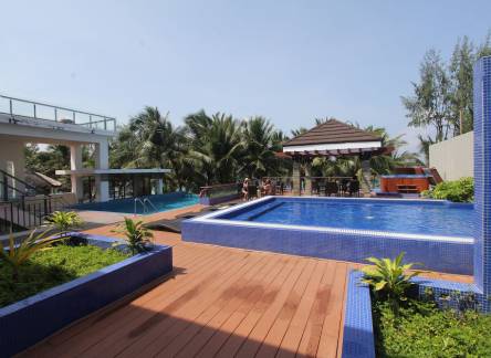 Отель Crown Regency Beach Resort Boracay