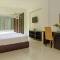 Отель The Sailing Bay Beach Resort & Spa