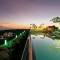 Отель MaxOneHotels at Bukit Jimbaran Bali