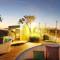 Отель MaxOneHotels at Bukit Jimbaran Bali