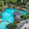 Отель Movenpick Villas & Spa Karon Beach