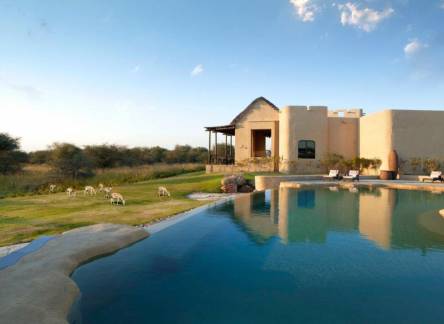 Отель Anantara Sir Bani Yas Island Al Sahel Villa Resort