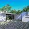 Отель Aavya Cove Villas by Aahaasa