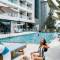 Отель Hotel IKON Phuket