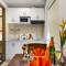 Отель Maple Leaf Hotel & Apartment