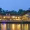 Отель Stone Wood Riverfront Resort, Siolim