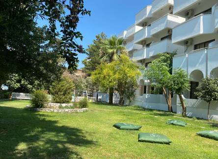 Отель Munamar Park Hotel